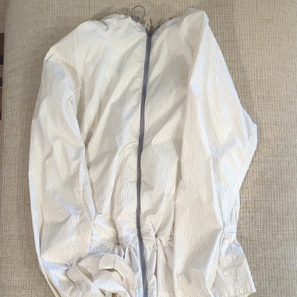 [💰BUNDLE 3/$20] Women's Lightweight Lucy Jacket White With Cream